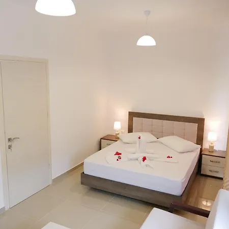 Casa de hóspedes Fabeno 3*
