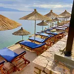 Fabeno Penzion Sarandë