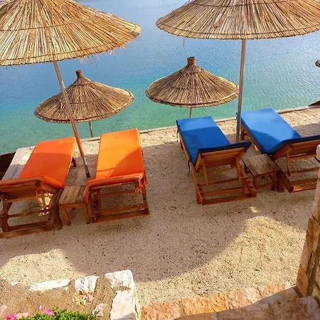 Fabeno Guest house