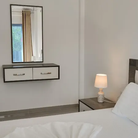Fabeno Sarandë