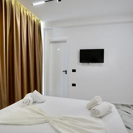 Fabeno 3* Sarandë