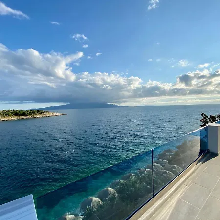 Fabeno Guest house Sarande